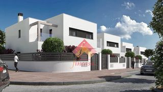 Casa en El Fuerte - La Dehesa. Nueva promoción en la torrecilla!!