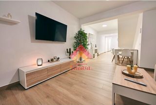 Flat in Casco Histórico. Estupendo piso con licencia turística en el centro