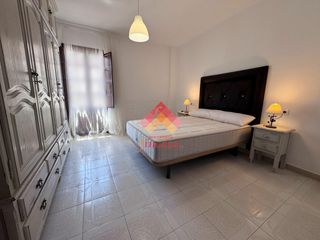 Location Appartement à Casco Histórico. Se alquila amplio piso en pleno centro