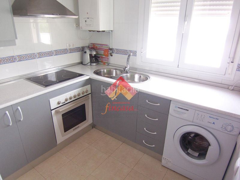 Foto 083834d5-64a2-4410-9e4b-b7a430735837. Àtic amb calefacció a San Rafael Ronda