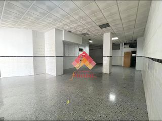 Miete Geschäftsraum in Juzgados - La Feria. Se alquila local comercial en avenida de málaga!