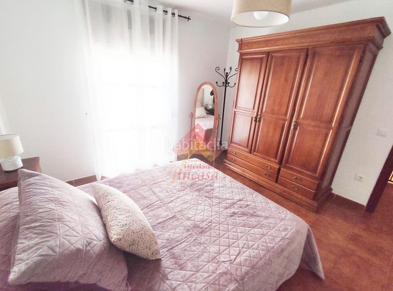 Foto 0047564f-d06f-43a2-8d54-4897c7a83dbb. Rent house with heating in San Francisco Ronda