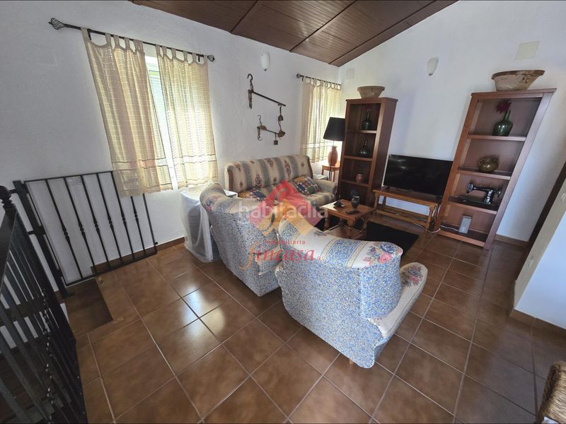 Foto 7174cc49-657d-419e-8e34-d3874cdfa324. Rent house with parking in Partidas Norte Ronda