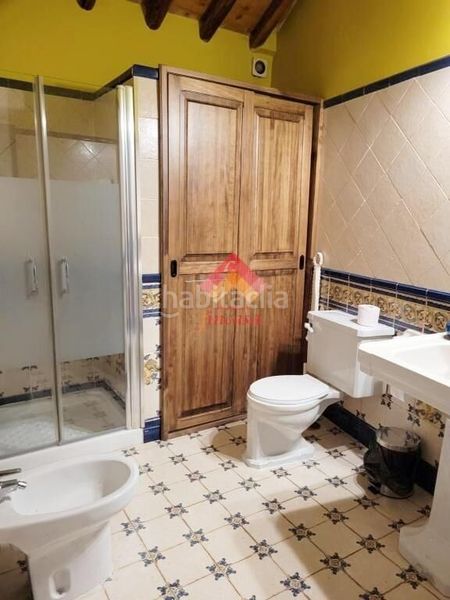 Foto 6ec4278f-2a42-42cb-8265-b0274cd7f660. Edificio exclusivo edificio con licencia turística en Ronda