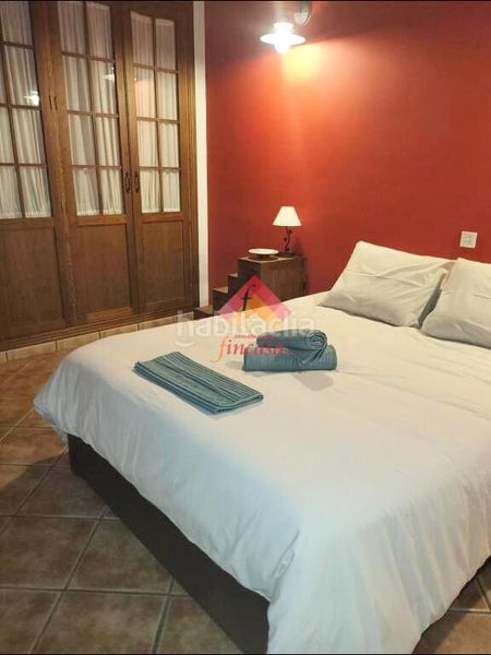 Foto d03f23c2-e5c9-4dd2-ae49-da02587da55b. Edificio exclusivo edificio con licencia turística en Ronda