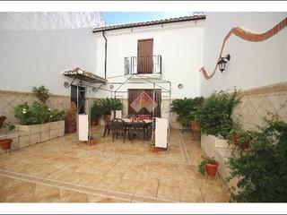 Maison à San Rafael. Rebajado de 495.000 a 398.000!!