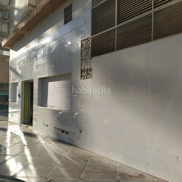 Foto aa625c12-302b-4d03-a3ab-60617ce786f4. Affitto locale commerciale in los manantiales 17 in Torremolinos