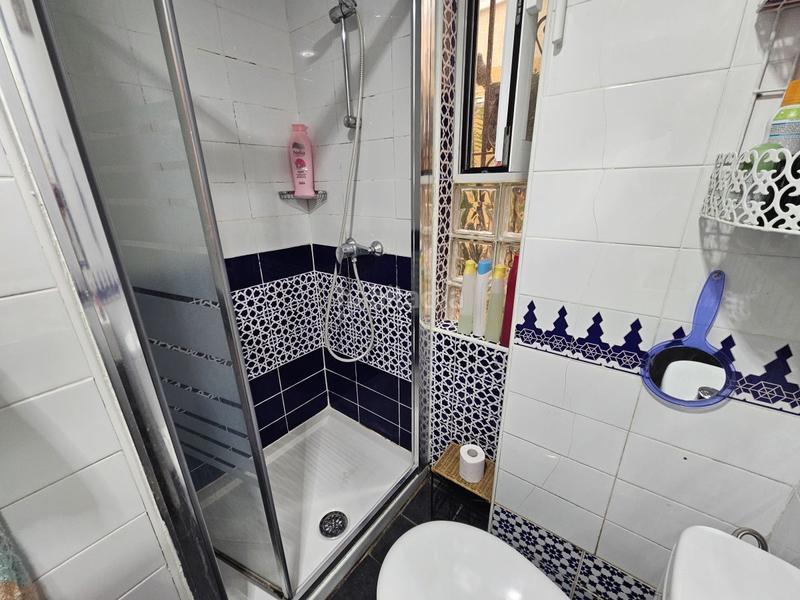 Foto bf015c84-9a46-40c3-9a3e-650c495dce42. Appartamento in El Bajondillo Torremolinos