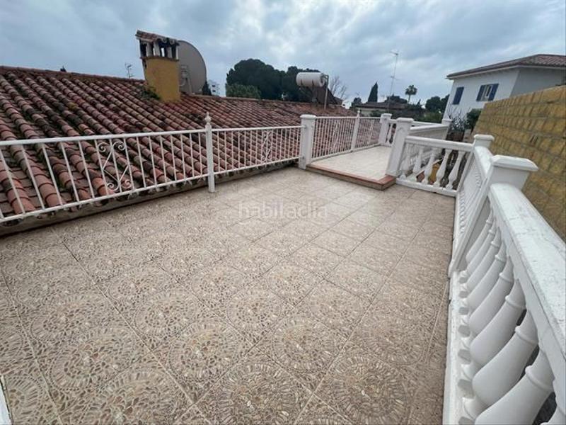 Foto 2ad5883c-21e3-43a1-8b93-d02378640816. Chalet villa en venta en el pinar palacio de congresos, 3 dormitorios. en Torremolinos