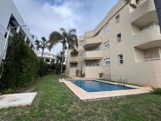 Apartament a Montemar. Apartamento en venta en la carihuela, 2 dormitorios.