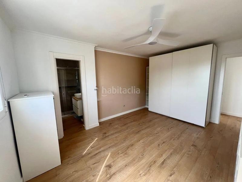 Foto a9509589-1b5d-486b-9433-8bb4f389c80a. Apartamento  en venta en montemar, 2 dormitorios. en Torremolinos
