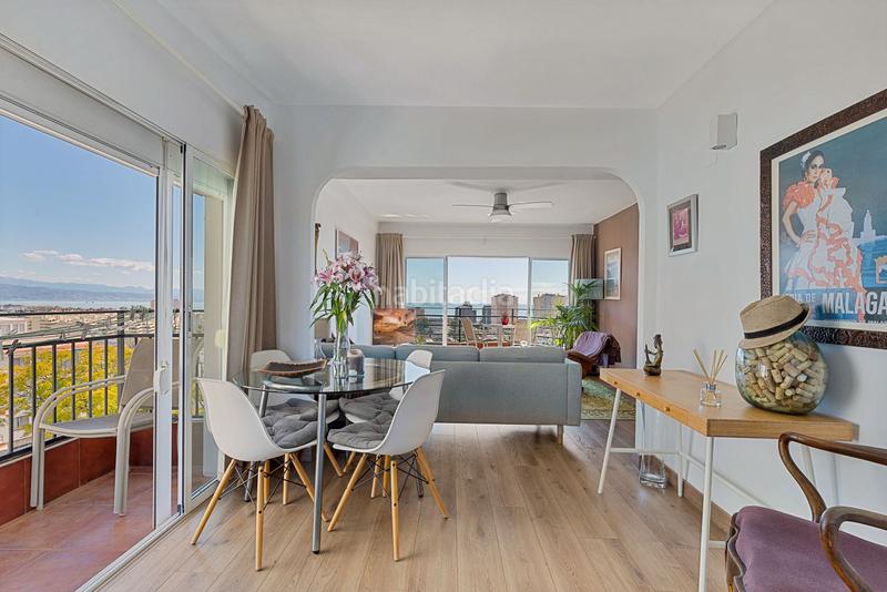 Foto 742b1966-6663-4f5c-9712-cfcb04ce1055. Apartament a Playamar - Benyamina Torremolinos