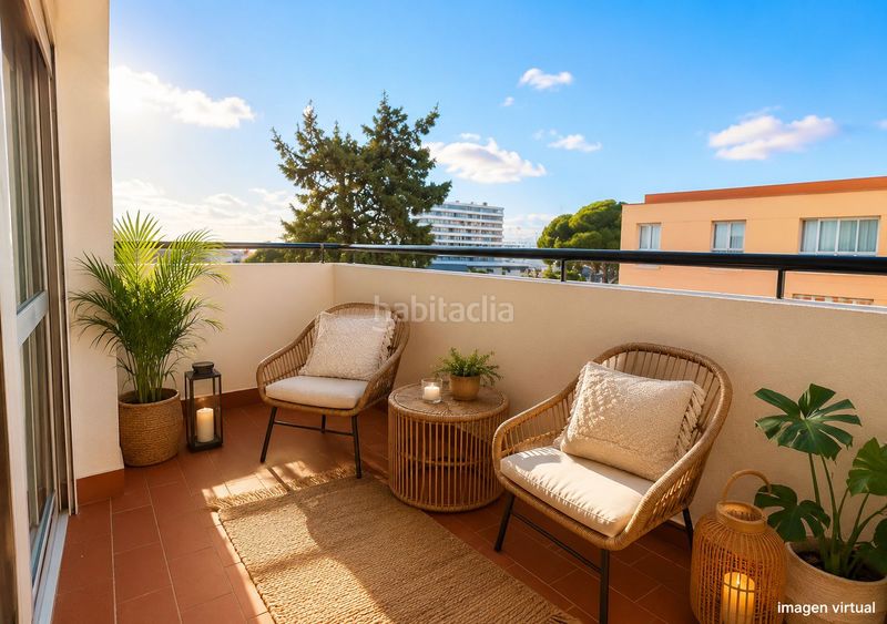 Foto aa1f3869-375b-437a-9d12-5d49e4e48233. Apartament amb aparcament a Loma de los Riscos Torremolinos