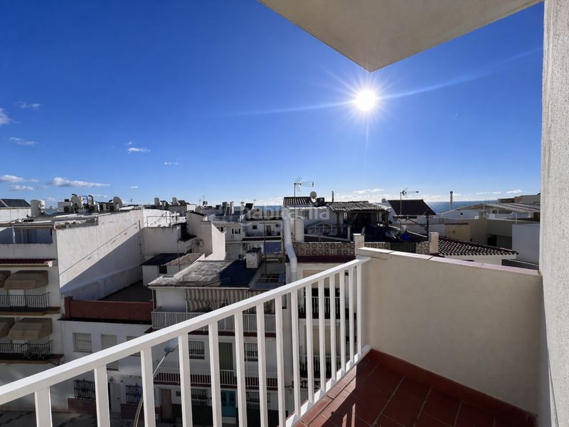 Foto b06d4e81-46da-48ab-85c5-ab143c5f02b8. Apartament amb aparcament a La Carihuela - Los Nidos Torremolinos