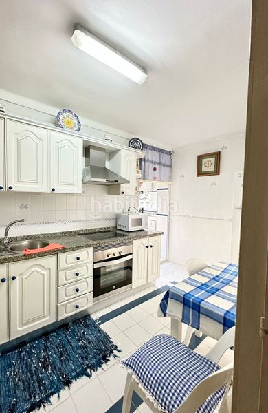 Foto 605659bb-5d49-4da5-9db2-54286d024a5f. Pis amb aparcament a La Carihuela - Los Nidos Torremolinos