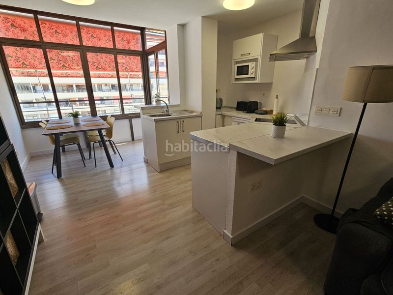 Foto cdbf3042-8372-4139-a6f8-2df1c394b276. Apartament a El Bajondillo Torremolinos