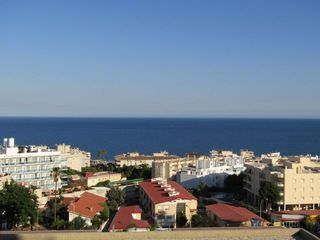 Rent Apartment in Montemar. Apartamento en alquiler en la carihuela, 2 dormitorios.
