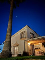 Xalet a Arroyo de la Miel. Villa en venta en la leala, 6 dormitorios.