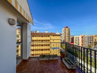 Apartament  Dionisia redondo. Apartamento de 3 dormitorios en última planta con terraza, vista