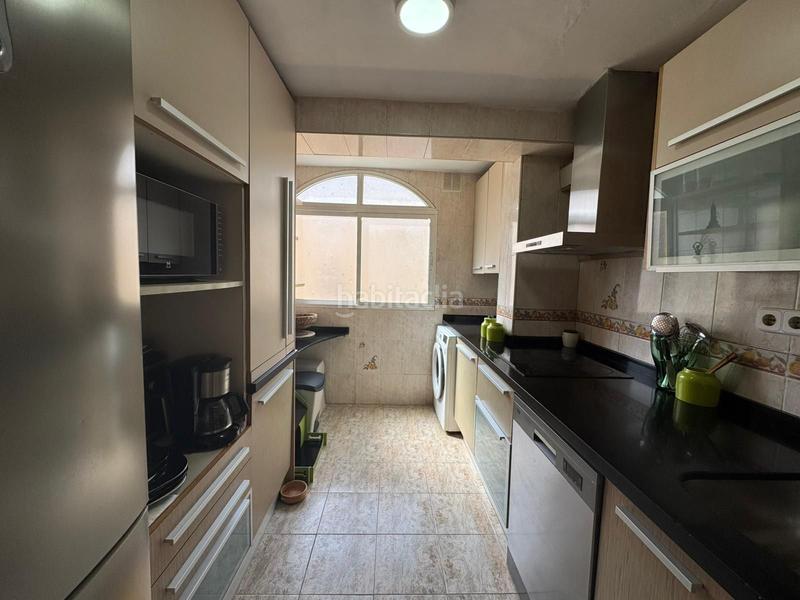 Foto c30c2c92-a51b-4239-8650-9d4f6e05781b. Apartament a Loma de los Riscos Torremolinos