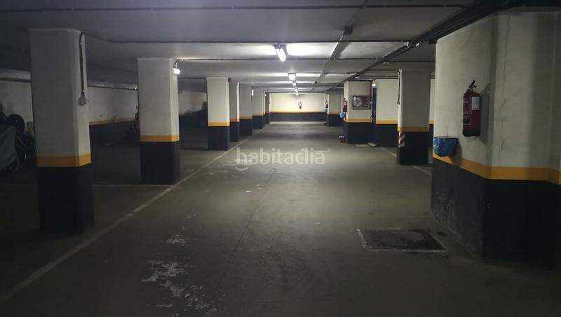 Foto 47c887a0-3344-421e-a438-e8670b5e7820. Parking coche artaza, junto edificio de santitas en Leioa