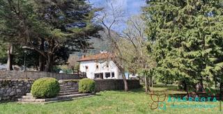 House in Camino cadagua 23. En burgos, valle de mena, cadagua, se vende magnifica finca con