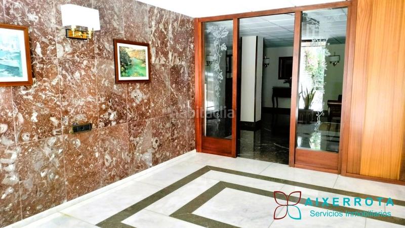 Foto 0dee46b8-e5c3-48bb-8ab1-71ff751db53c. Location appartement avec chauffage parking dans Neguri Getxo