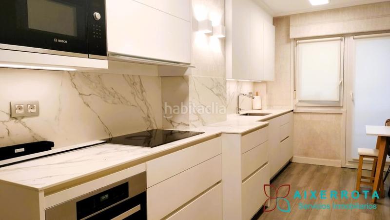 Foto a25ede5e-bf4b-430b-9922-3392a0885c3d. Location appartement avec chauffage parking dans Neguri Getxo