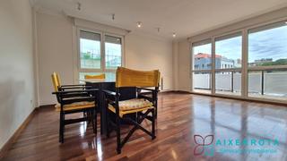 Affitto Appartamento  Zarrageta. Leioaartaza, vivienda de tres habitaciones, dos baños, con terra