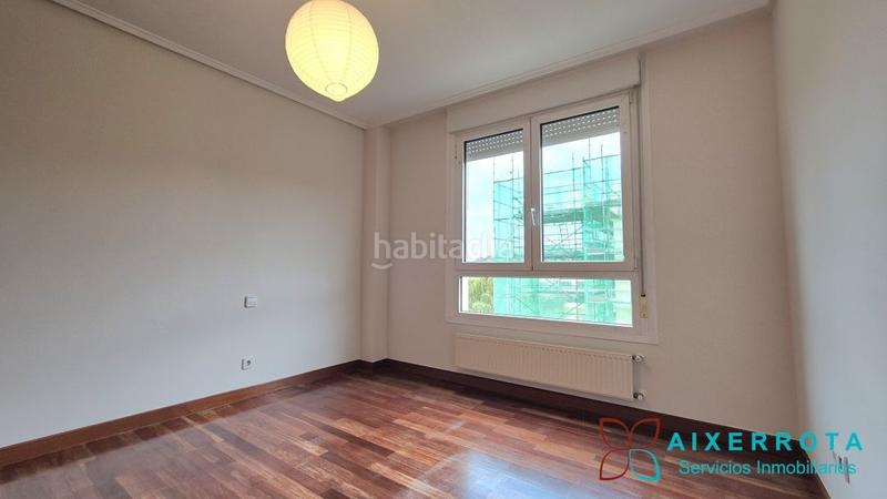 Foto bb875df3-908f-47a3-9dcb-708ee0d7056a. Rent flat with heating parking in Negurigane-Peruri Leioa