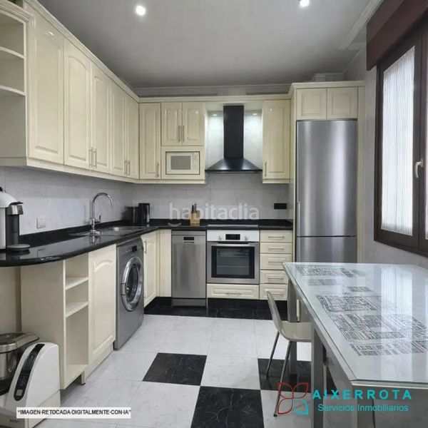 Foto c30d86ff-19fc-474d-b42c-49fa96de23e7. Pis amb calefacció aparcament a santa maría de Getxo Getxo