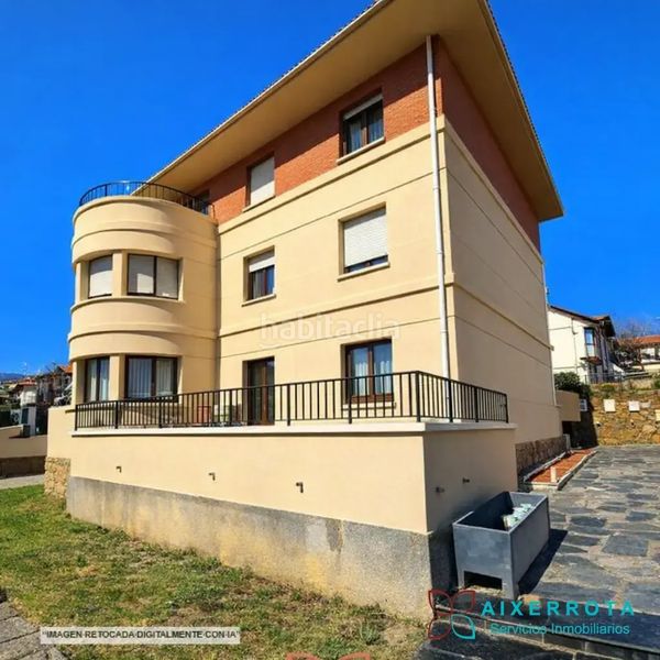 Foto fb32990a-e2b8-4714-86cb-e66437b6890d. Pis amb calefacció aparcament a santa maría de Getxo Getxo