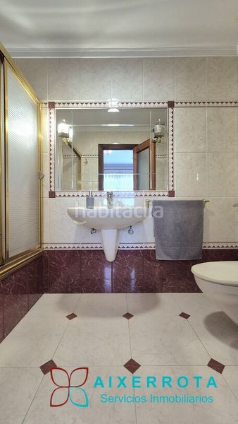 Foto 209f7c39-b8c0-46ca-9fb8-e978b07243ac. Casa adossada amb calefacció aparcament a Berango
