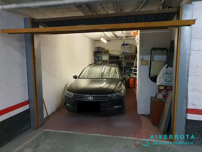 Foto 73e50527-664c-4d78-82d8-64c6eb21036b. Aparcament cotxe a Usategui Getxo