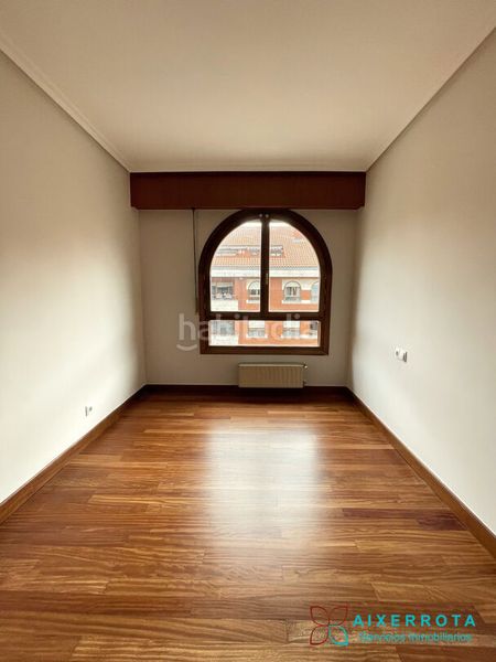 Foto 25fde3f3-b97e-4a5d-a67c-5939b1e1cddf. Flat with heating parking in Artatza-Pinueta-Pinosolo Leioa