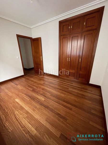 Foto 483130f1-46e3-405f-b642-f0e25a33fa44. Flat with heating parking in Artatza-Pinueta-Pinosolo Leioa