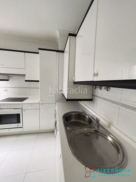 Foto 730fc6f8-d5f2-4dd7-b75d-eba0eb3edb67. Flat with heating parking in Artatza-Pinueta-Pinosolo Leioa