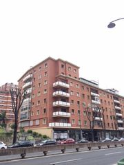 Location Appartement à Ibarrekolanda. Estudiantes, deusto junto a la boca de metro de lehendakari agui