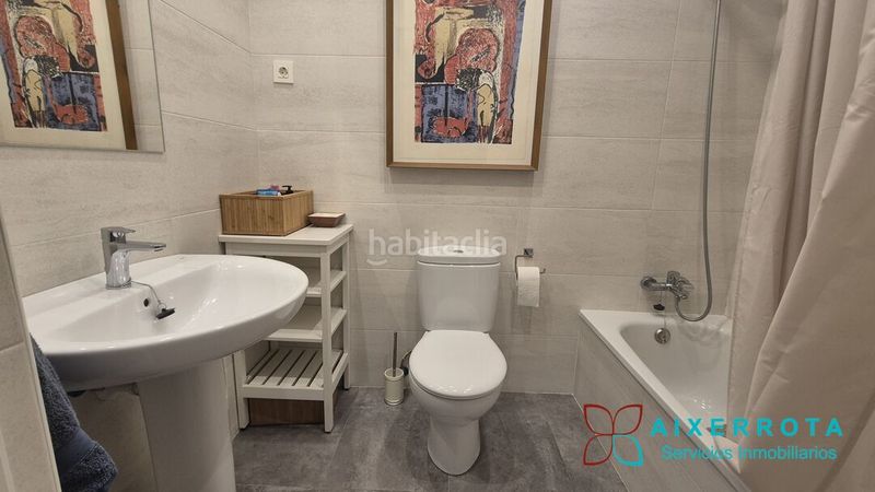 Foto 8276cd91-3250-458f-913d-049efb9e2d52. Flat with heating parking in santa maría de Getxo Getxo