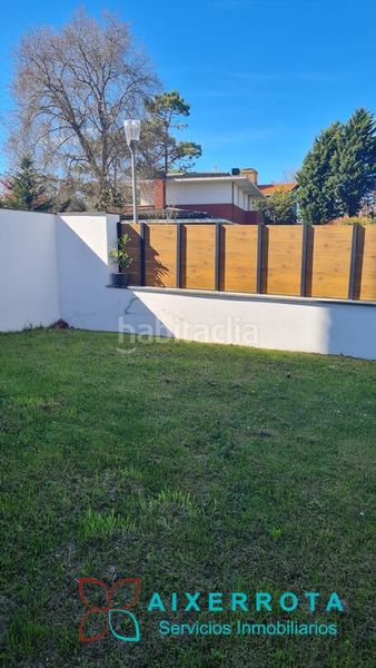 Foto f976d73f-2efc-4a0b-b073-1b5438e8a6a6. Flat with heating parking in santa maría de Getxo Getxo