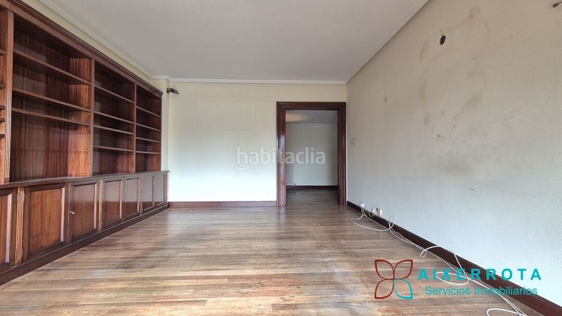 Foto 2d93e181-2499-4c01-b5d4-9a99fd7f2b63. Flat with heating parking in Villamonte Getxo