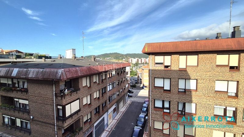 Foto aabe1961-b95a-4700-8a21-e9d008af6797. Flat with heating parking in Sarrikobaso Getxo
