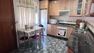 Pis  Via aurèlia. Piso de 4 habitacion zona eix macia!!