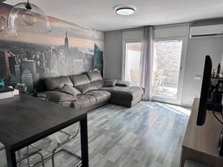 Maison jumele  Carrer de sant lloren. Casa en el centro reformada!!