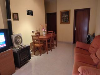 Casa  Barrio saliente. Casa en planta!!