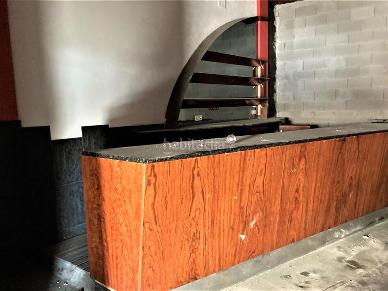 Foto 9ab66e78-4abf-4aea-a55e-af5cc7560be0. Location local commercial dans Segle XX Terrassa