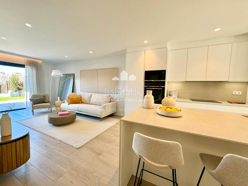 Foto cb6c9a34-fb5b-42a3-8212-618b9cd54ce7. Reihenhaus in carrer d'anselm clavé 50 in Can Girona - Terramar - Vinyet Sitges