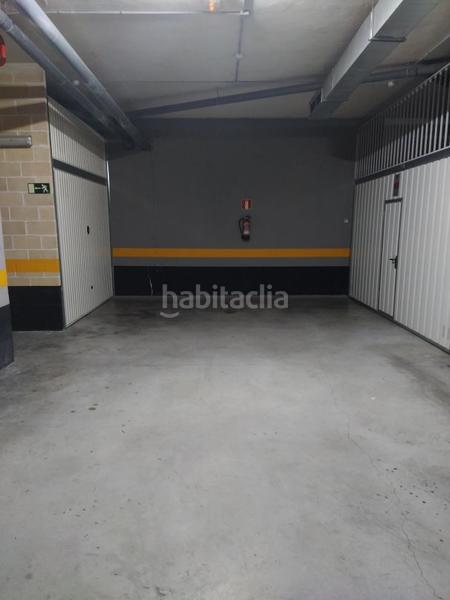 Foto aa1841c1-b71a-4bbb-974e-be5fa6511fa5. Aparcament cotxe a Durango