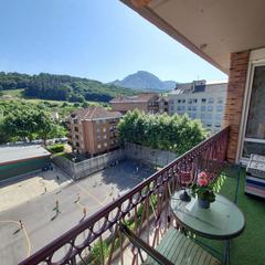 Appartement à Durango. Piso, de 3 habitaciones y 2 cuartos de baño, en venta en askatas