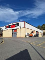Nau industrial a Lemoa. Nave de 900 m2 en venta en polígono mendieta, lemona